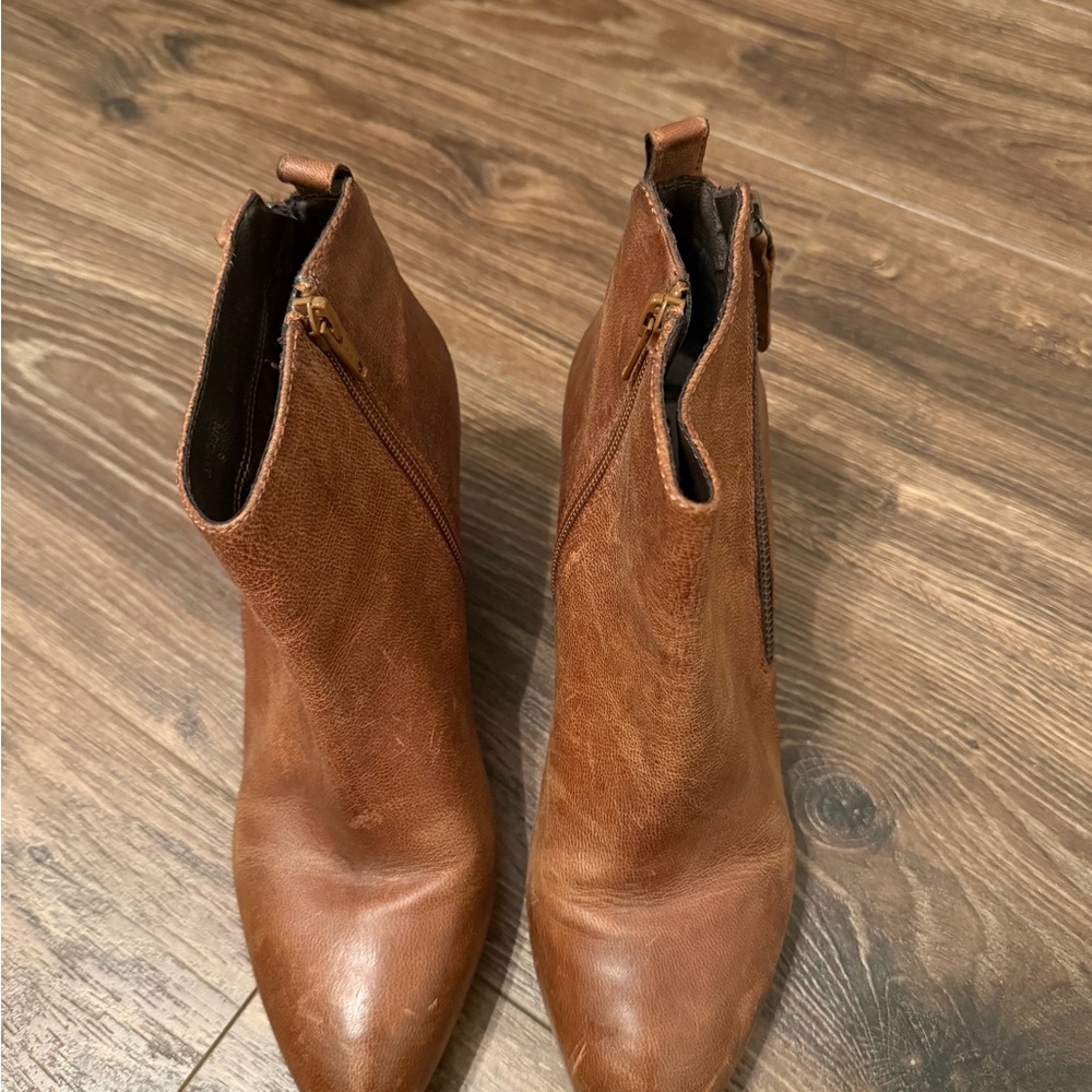 Steve Madden Tan Ankle Booties
